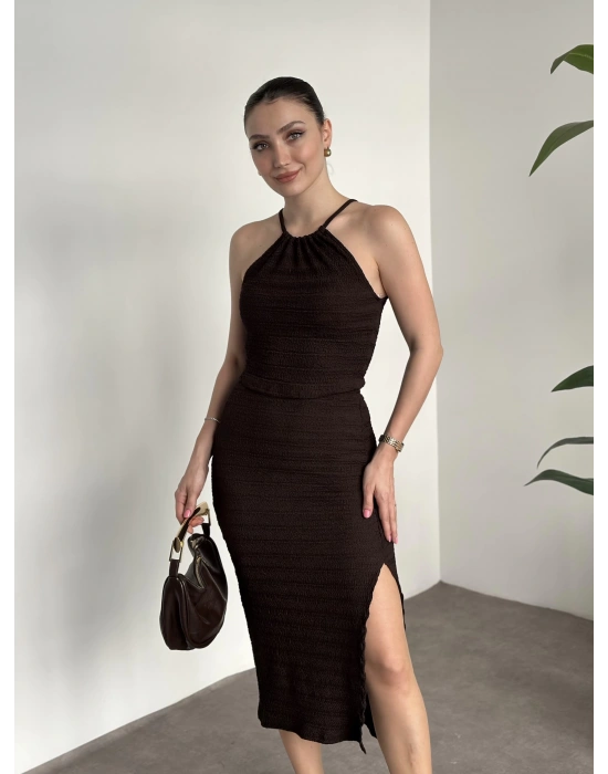 İp geçmeli bluz yırtmaç etekli bürümcük takım kahve