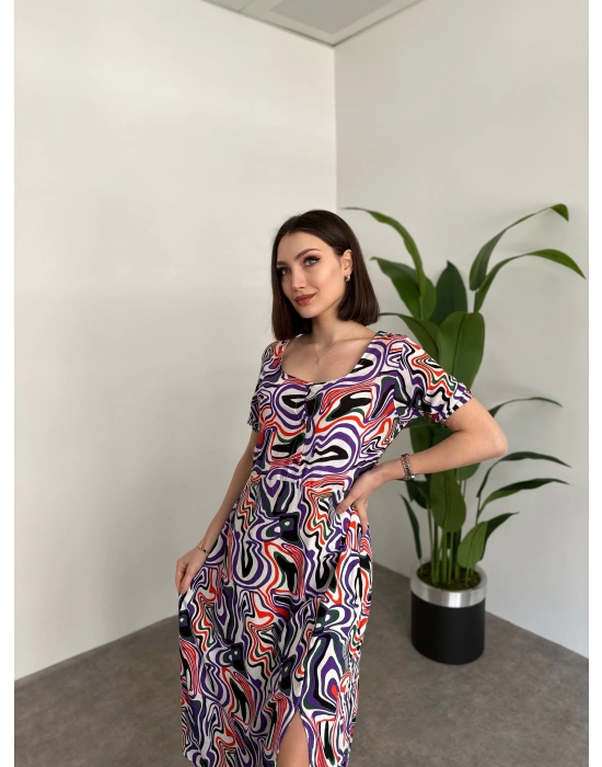 Kare Yaka Düğmeli Yırtmaç Detay Elbise Desenli