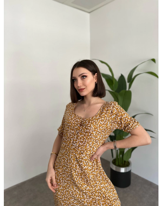 Kare Yaka Düğmeli Yırtmaç Detay Elbise Sarı