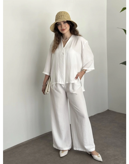 Kimona düğmeli takım beyaz