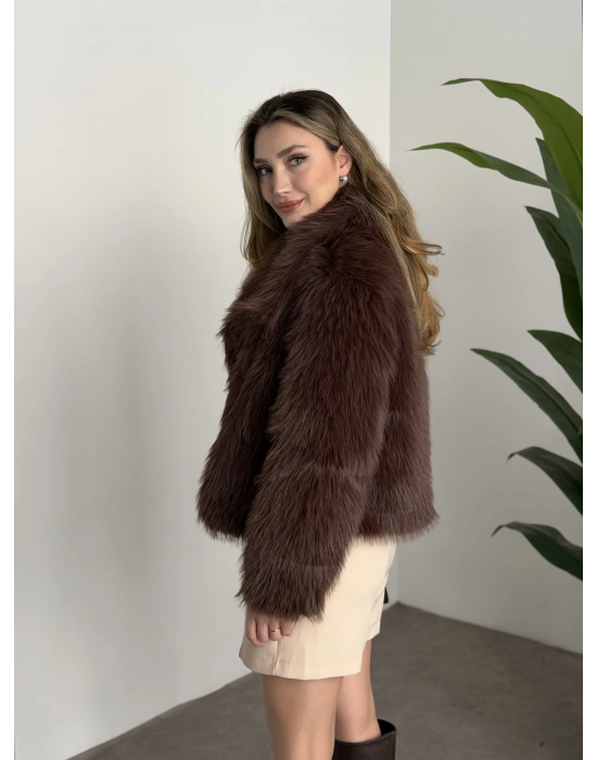 Kruvaze yaka astarlı kürklü mont kahve