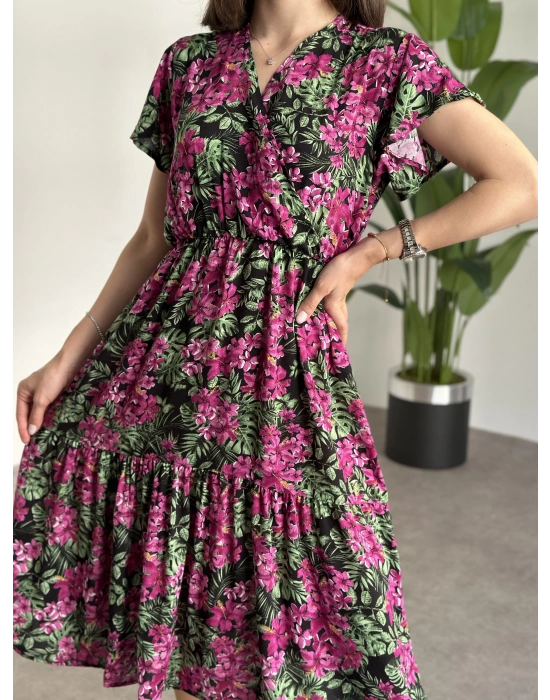 Kruvaze yaka viskon elbise Pembe Çiçekli Yapraklı