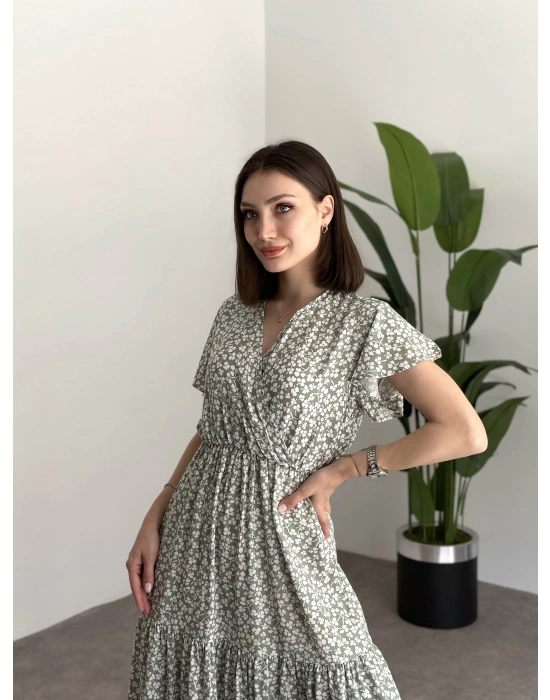 Kruvaze yaka viskon elbise Yeşil Beyaz Yonca Desenli