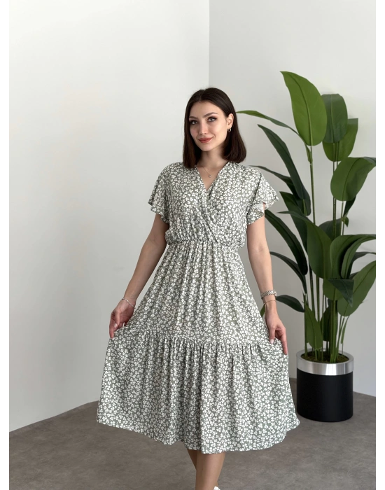 Kruvaze yaka viskon elbise Yeşil Beyaz Yonca Desenli