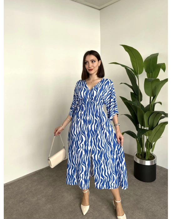 Kruvaze Yaka Yırtmaçlı Zebra Desen Bol Kesim Elbise Mavi
