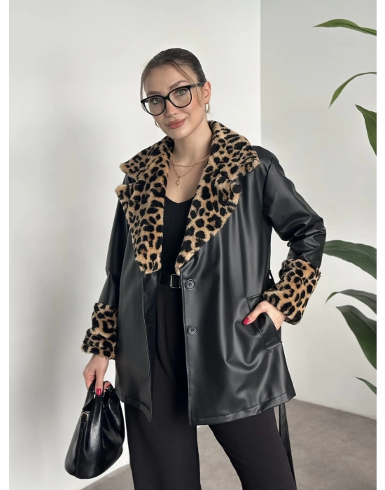 Leopar desenli kürklü deri trenç kısa