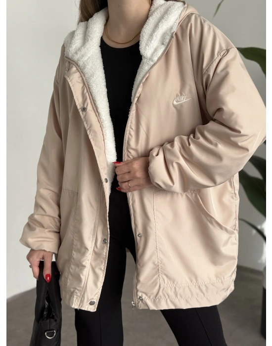 Logo detay içi tamamen peluş oversize yağmurluk mont krem