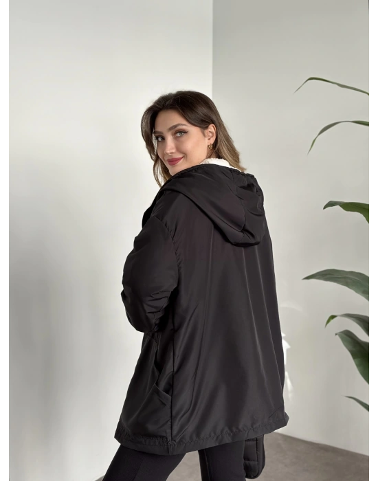 Logo detay içi tamamen peluş oversize yağmurluk mont siyah
