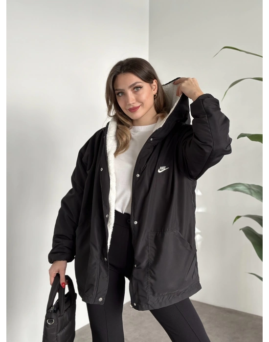 Logo detay içi tamamen peluş oversize yağmurluk mont siyah