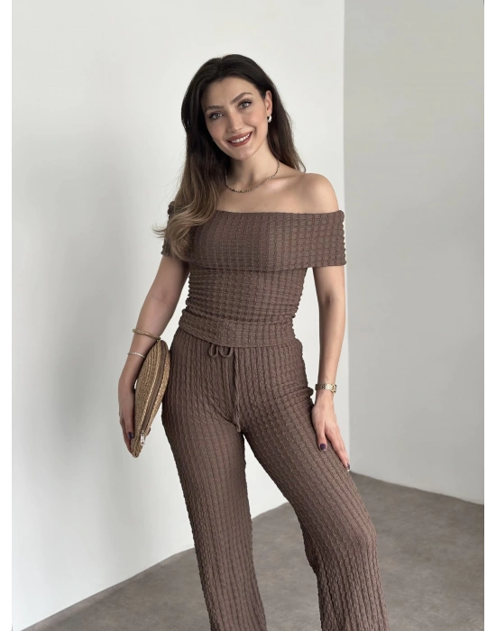 Madonna yaka gofre kumaş takım Vizon