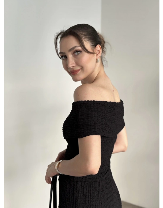 Madonna yaka gofre kumaş takım siyah