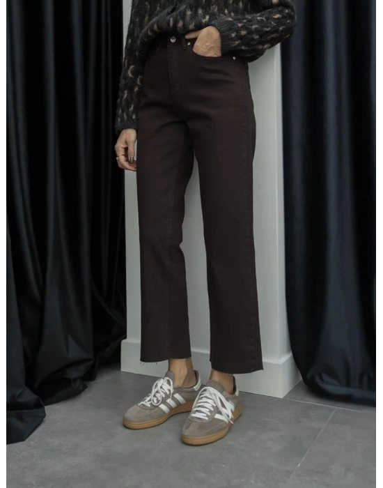 Marka etiketli boyfit jean kahverengi