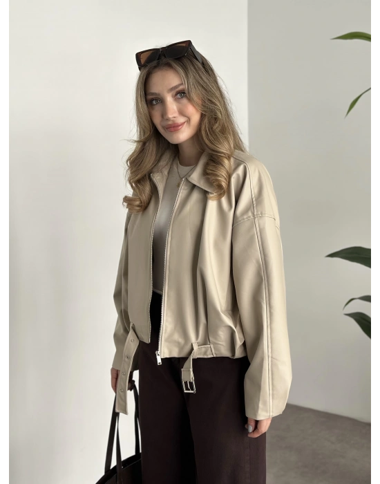 Marka model oversize kesim kemerli deri mont krem