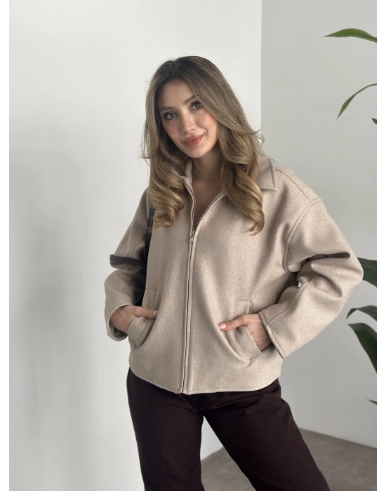 Marka model kısa astarlı kaşe ceket krem
