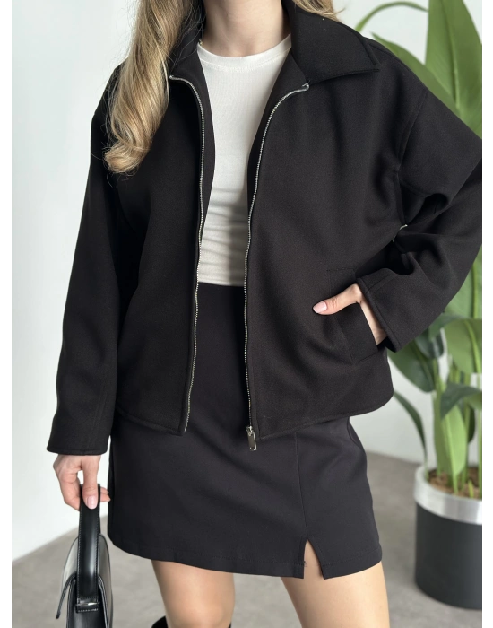 Marka model kısa astarlı kaşe ceket siyah