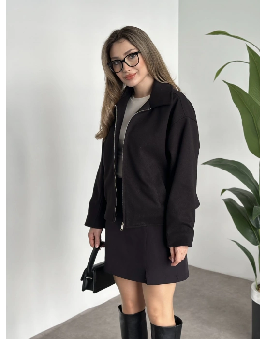 Marka model kısa astarlı kaşe ceket siyah