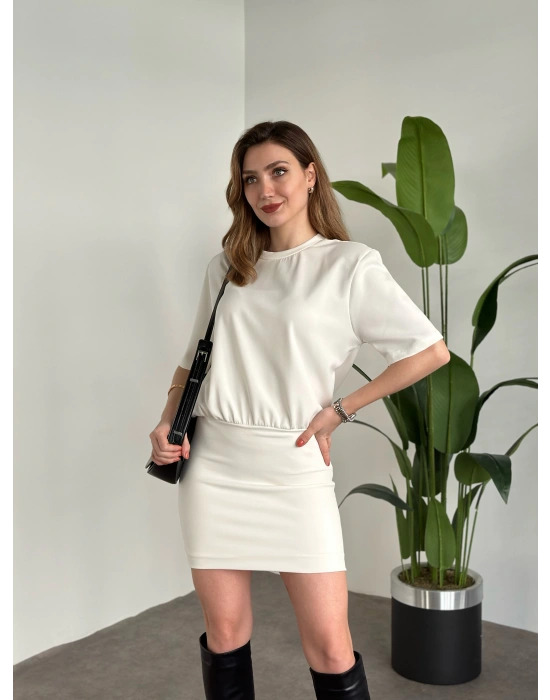 Marka Model Vatkalı İthal Sandy Kumaş Elbise Beyaz