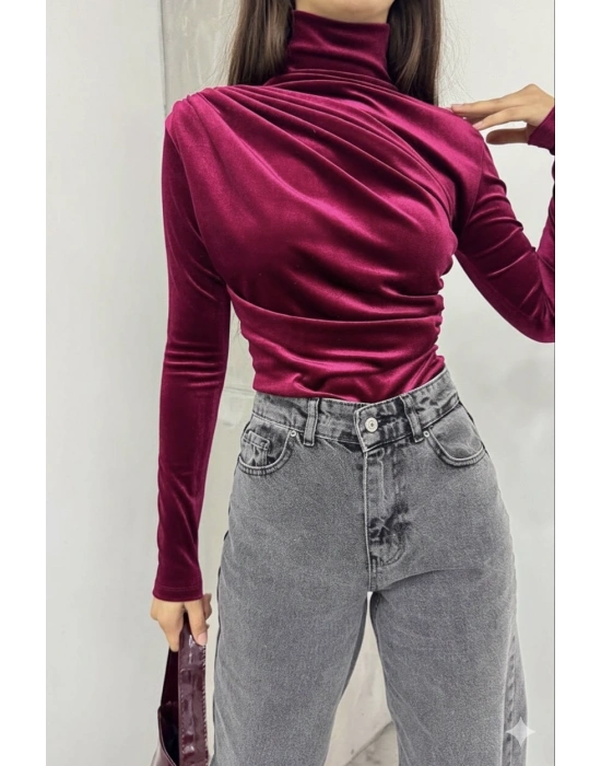 omuz ve beli büzgülü dik yaka kadife bluz bordo