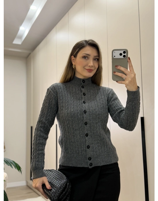 Örme balıkçı yaka düğmeli triko füme