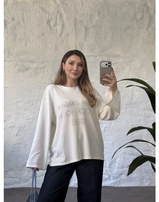 Oversize basic taş baskılı sweatshırt beyaz