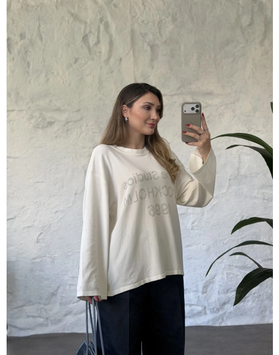 Oversize basic taş baskılı sweatshırt beyaz