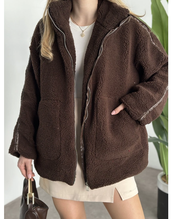 Oversize biye detaylı peluş mont kahve