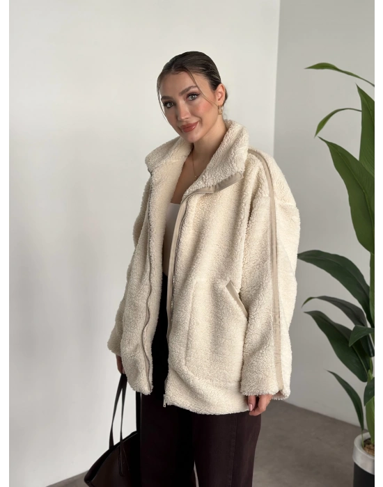 Oversize biye detaylı peluş mont krem