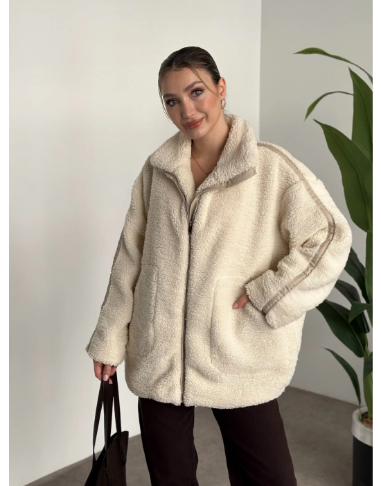 Oversize biye detaylı peluş mont krem