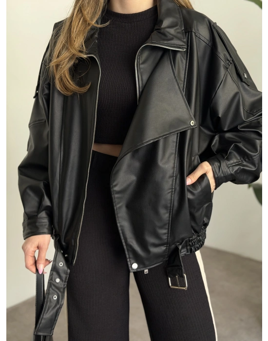 Oversize çapraz fermuarlı deri mont siyah