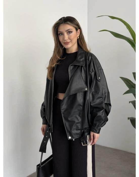 Oversize çapraz fermuarlı deri mont siyah