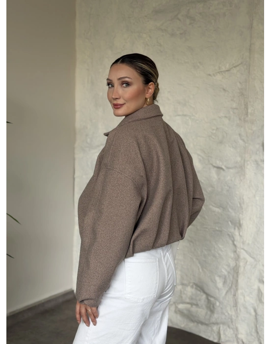 Oversize kısa kemerli kaşe ceket bej