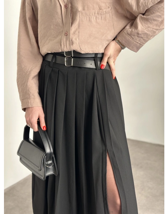 Piliseli yırtmaçlı uzun etek siyah