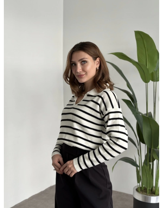 Polo Yaka Çizgili Triko Beyaz