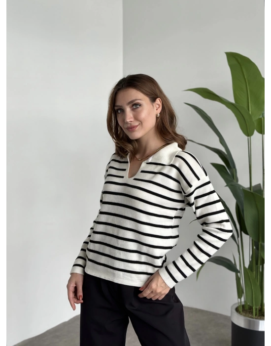 Polo Yaka Çizgili Triko Beyaz