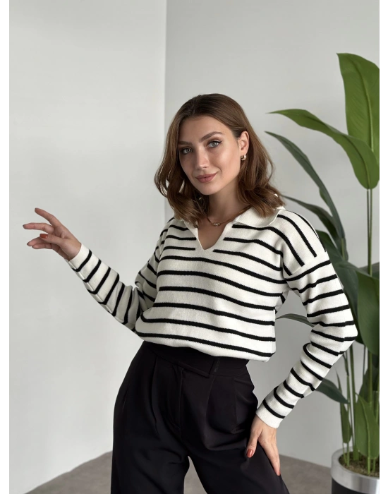 Polo Yaka Çizgili Triko Beyaz