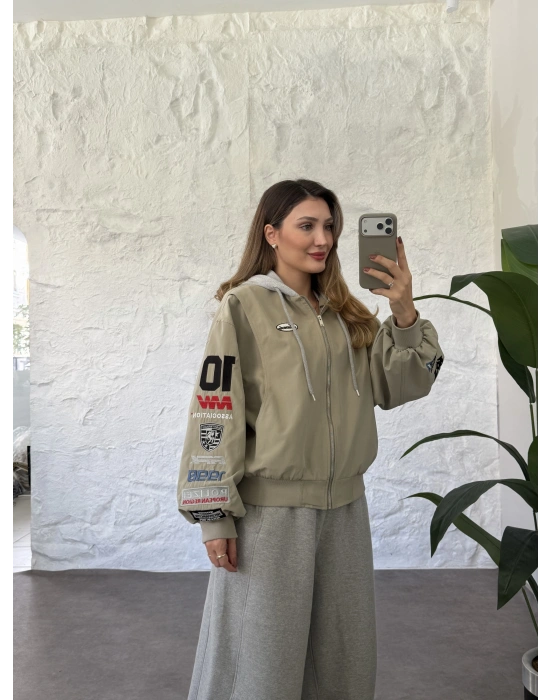 Raven nakışlı bomber ceket yeşil