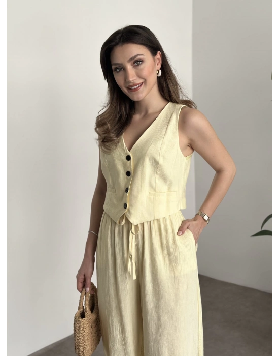 Şalvar kesim pantolon yelekli takım sarı