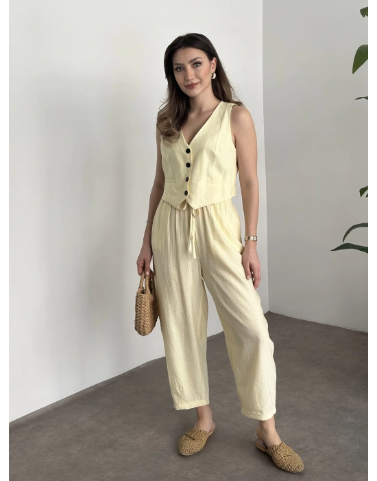 Şalvar kesim pantolon yelekli takım sarı