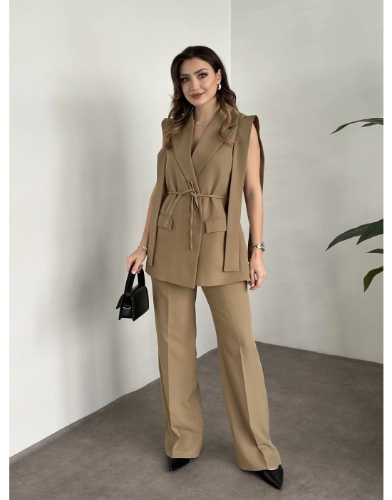 Sıfır kol belden bağlamalı kumaş takım yeşil