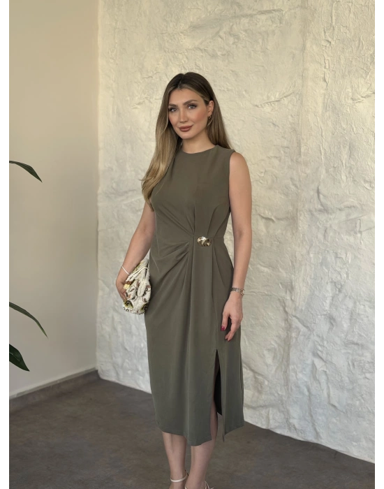 Sıfır kol beli drape toka detaylı yırtmaçlı elbise haki