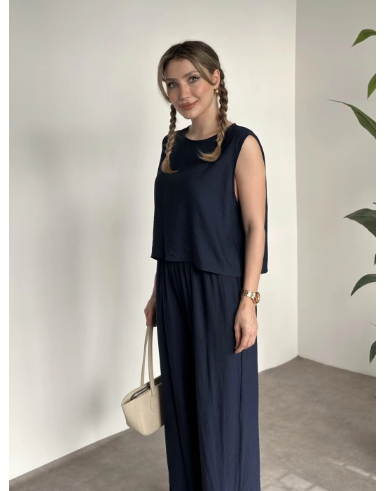 Sırtı bağlama dekolte detaylı tensel kumaş takım lacivert