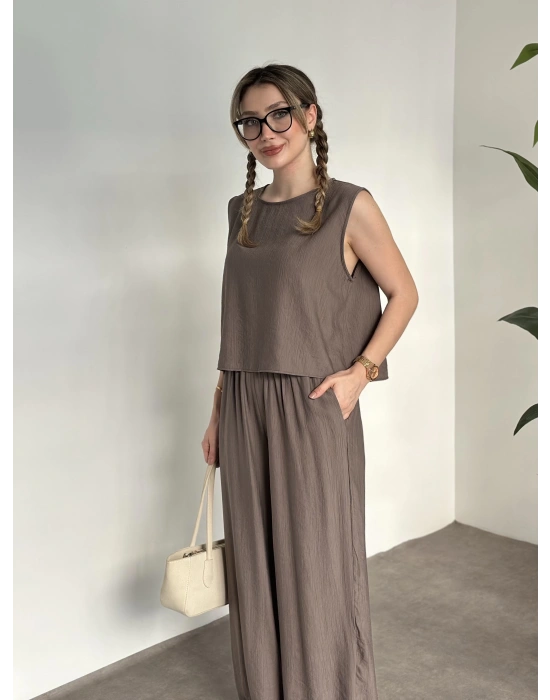 Sırtı bağlama dekolte detaylı tensel kumaş takım vizon