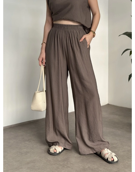 Sırtı bağlama dekolte detaylı tensel kumaş takım vizon