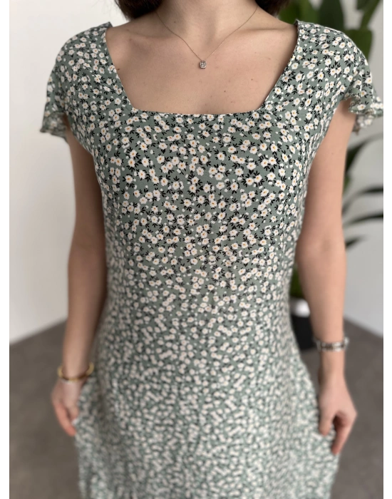 Sırtı Dekolteli Viskon Kumaş Midi Boy Elbise Yeşil