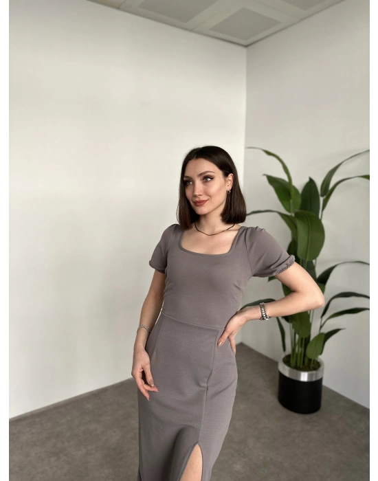 Sırtı Dekolteli Yırtmaç Detay Elbise Gri