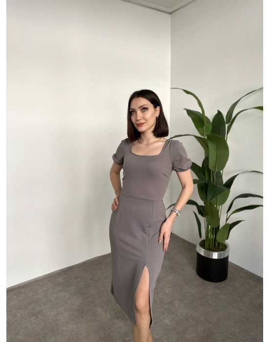 Sırtı Dekolteli Yırtmaç Detay Elbise Gri