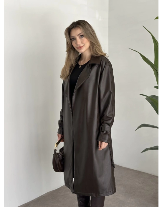 Uzun belinden kemerli deri trenç kahve