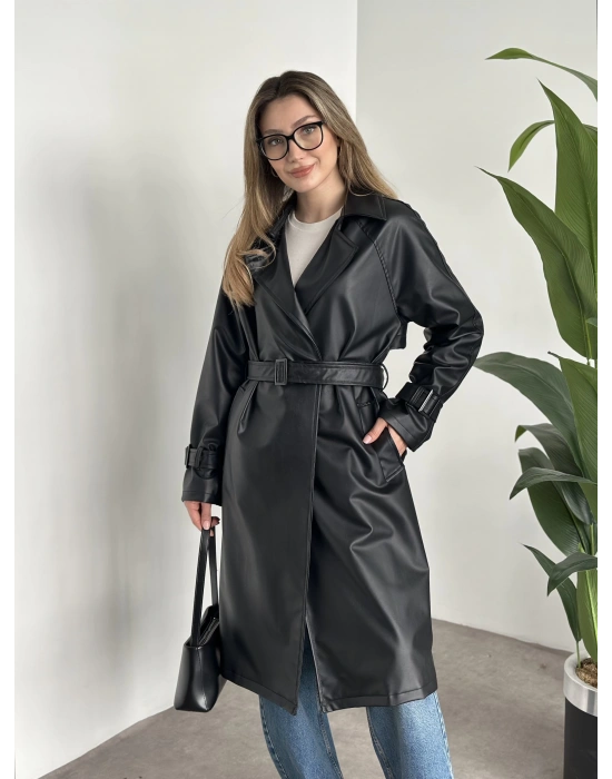 Uzun belinden kemerli deri trenç siyah