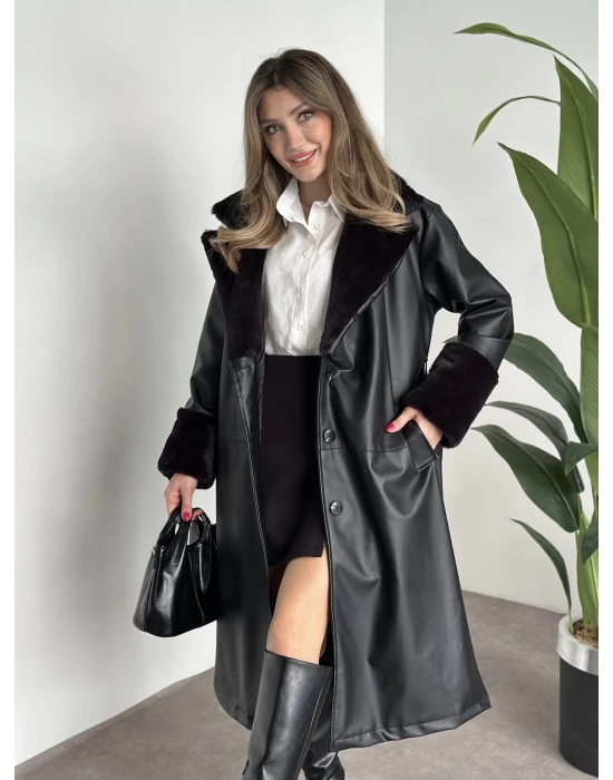 Uzun yakası kürk detaylı deri trenç