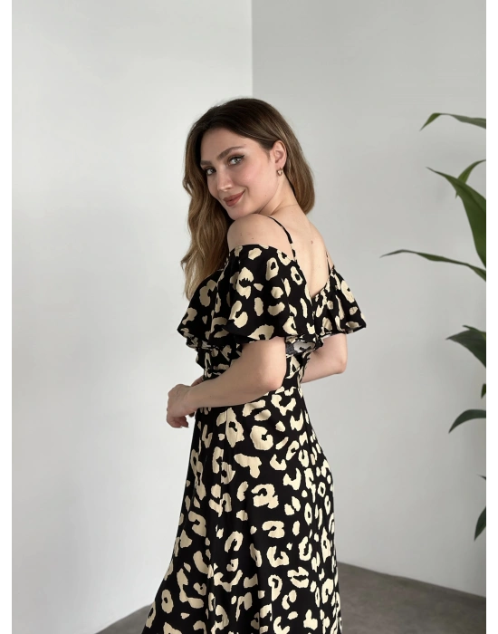 Yırtmaçlı Yakası İki Şekilde Kullanılabilir Pamuklu Viskon Elbise Siyah Yuvarlak Desenli